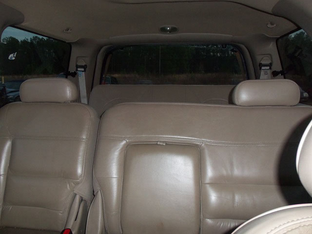 2001 Lincoln Navigator (6)